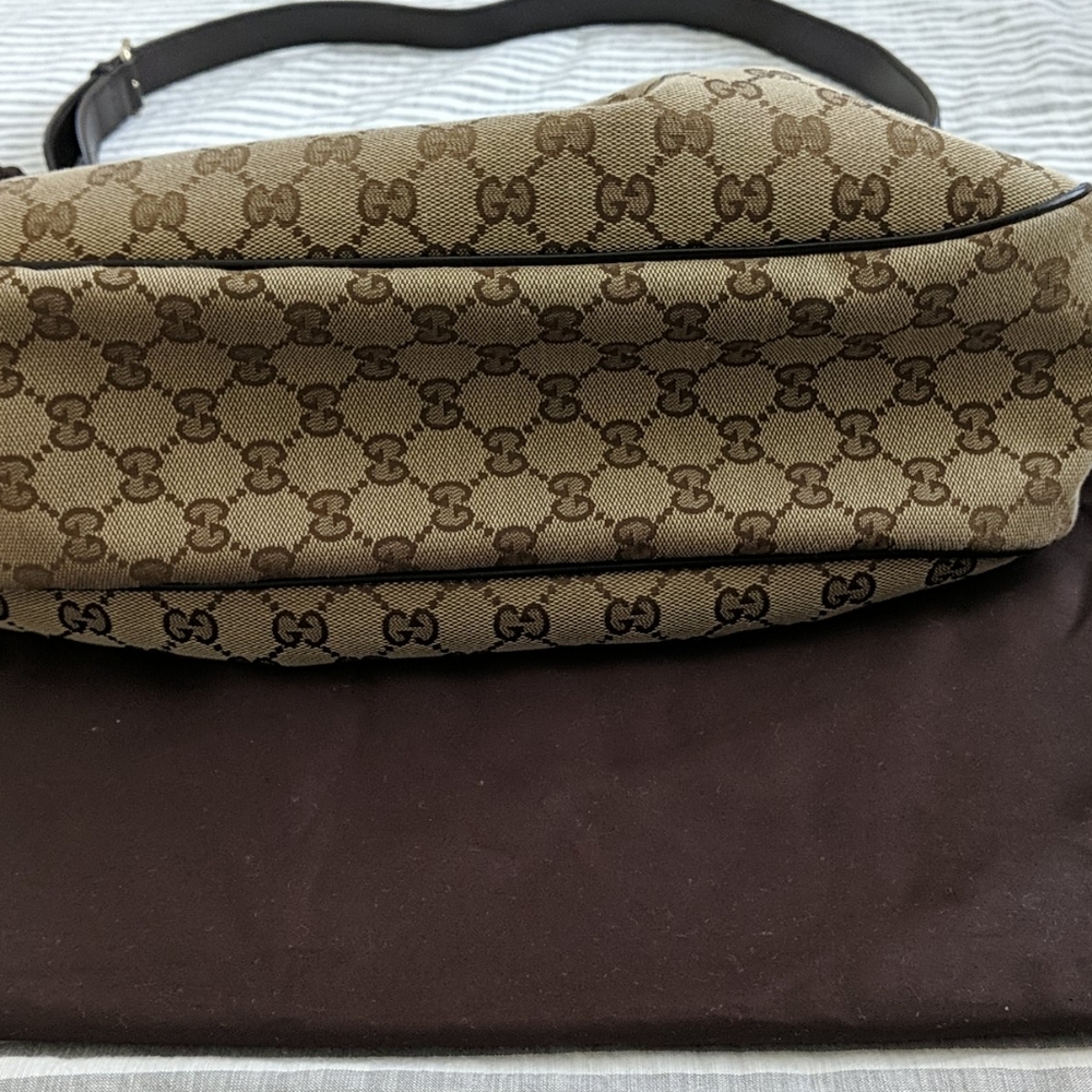 ✨ Authentic Gucci ✨ - Picture 14 of 16